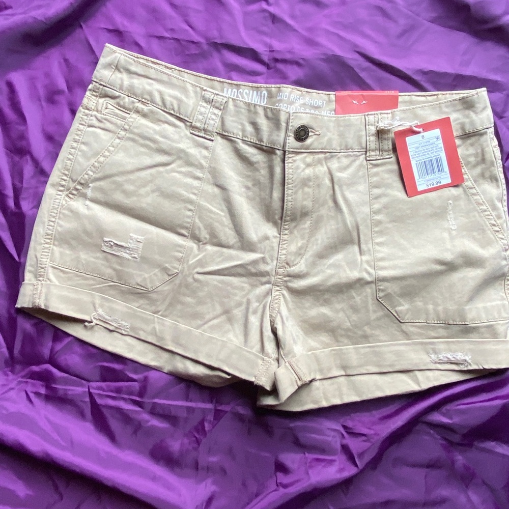NWT Distressed shorts